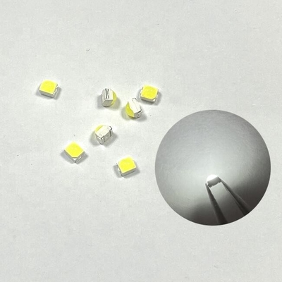 Testa a sfera trasparente di colore bianco SMD 3528 LED 6000-8000K 7-8LM 30deg 70mW Per illuminazione esterna